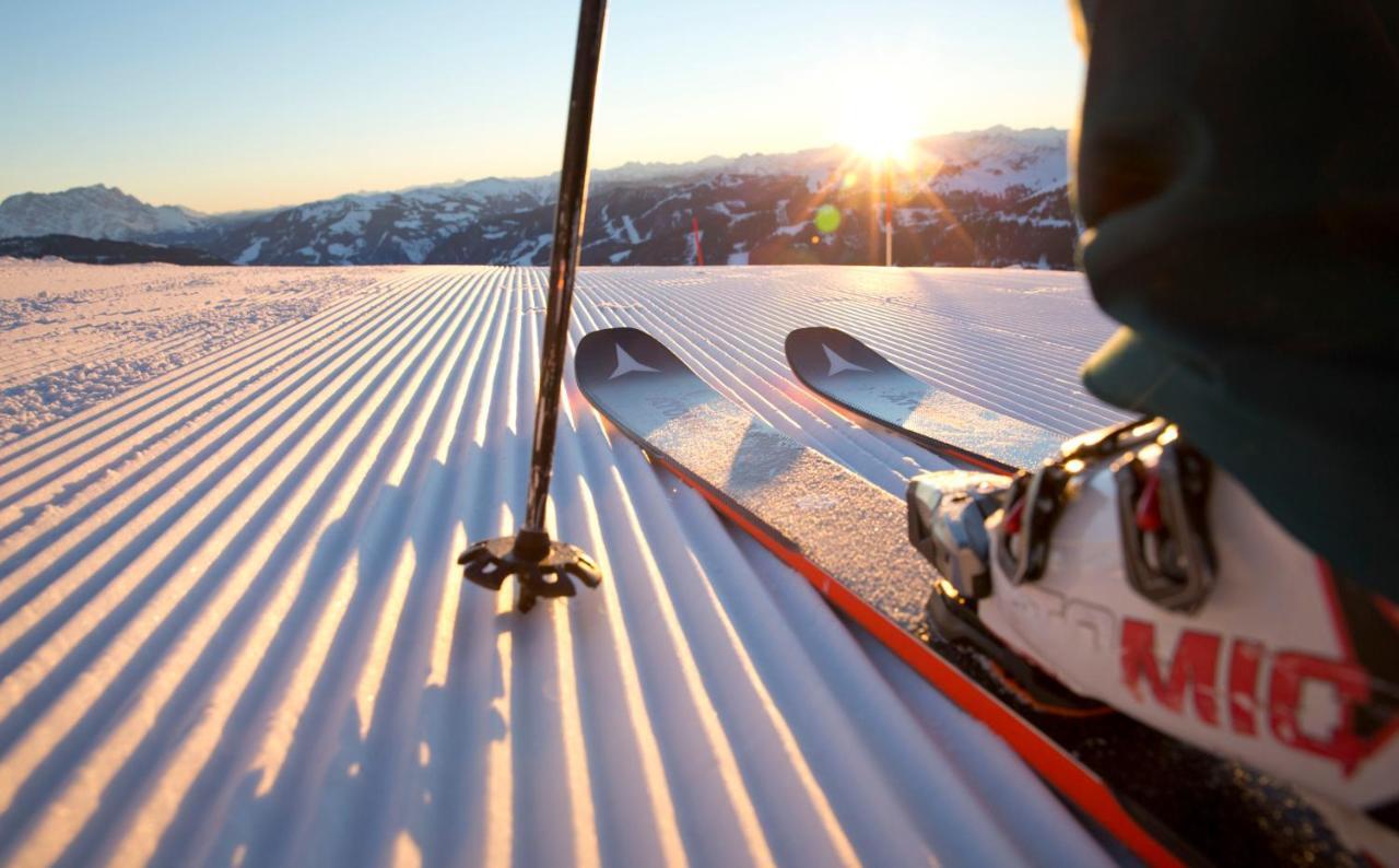 Hotel Barbarahof Saalbach, Inkl Jokercard Екстер'єр фото
