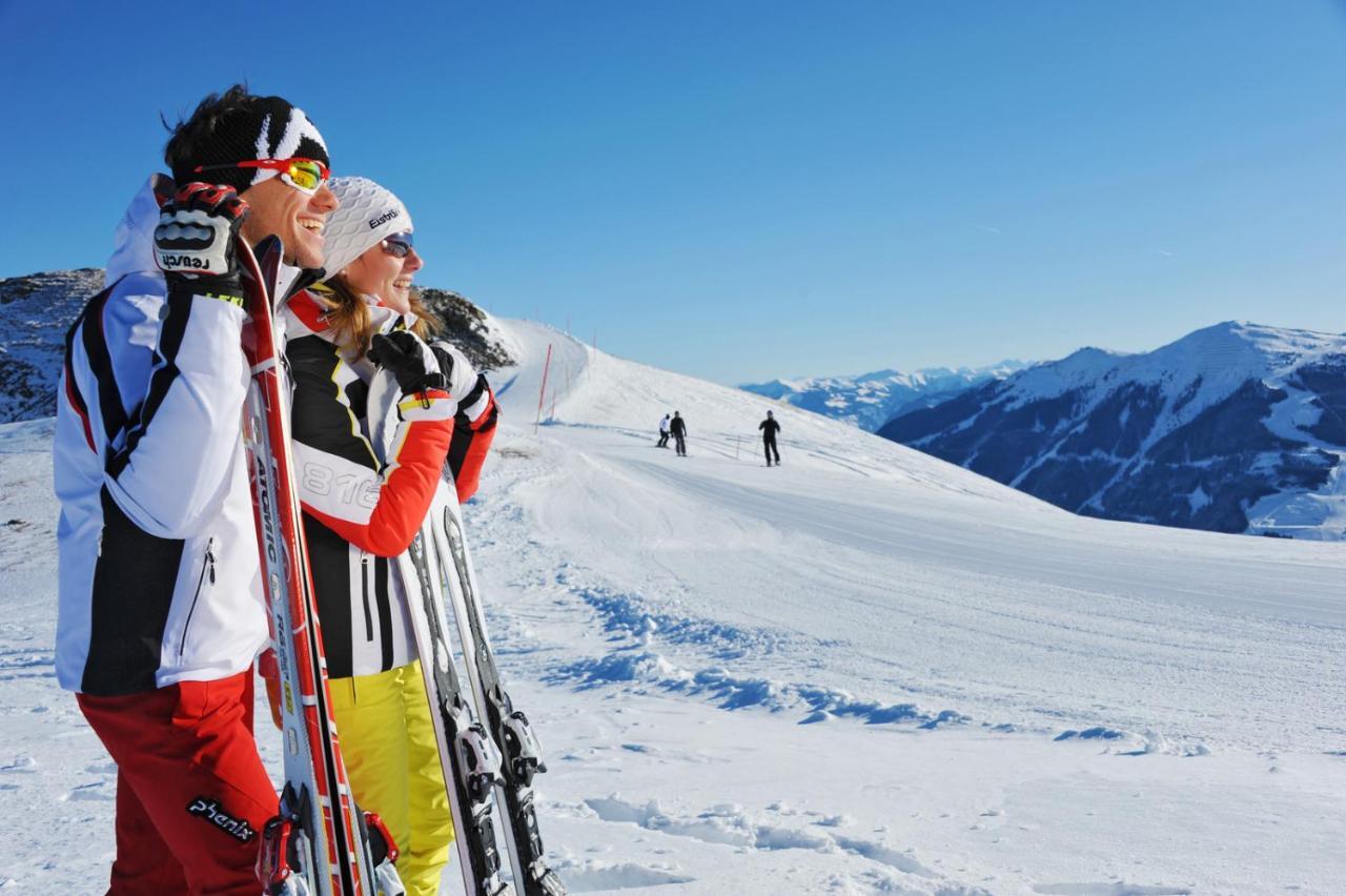 Hotel Barbarahof Saalbach, Inkl Jokercard Екстер'єр фото